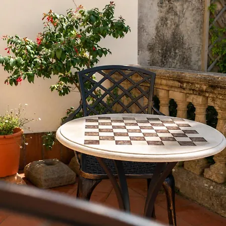 Villa Castel Del Monte - Panoramic Tuscan With Jacuzzi Pescia