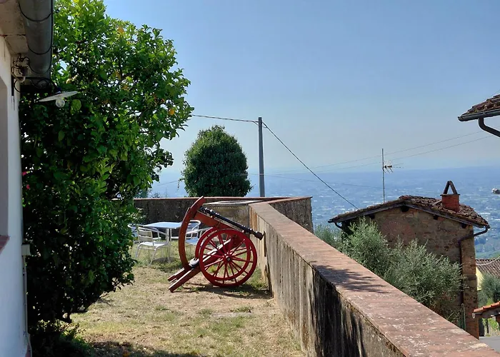 Castel Del Monte - Panoramic Tuscan With Jacuzzi Villa Pescia