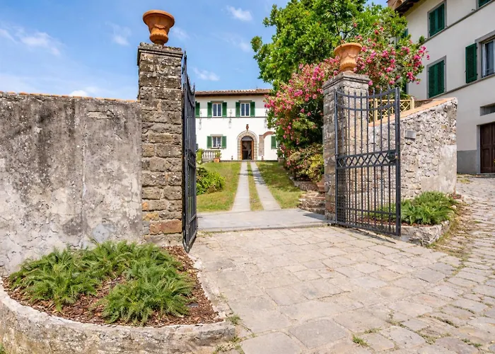 Castel Del Monte - Panoramic Tuscan With Jacuzzi Villa